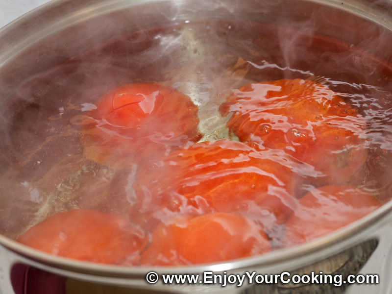 How to Blanch and Deseed Tomatoes: Step 3