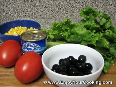 Green Tuna Salad Recipe: Step 1