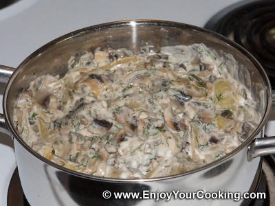 Stewed Chicken in Mushroom Sauce Recipe: Step 14