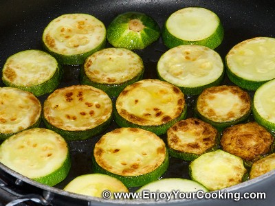 Fried Zucchini With Garlic Recipe: Step 3