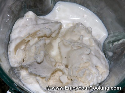 Banana Milkshake Recipe: Step 3