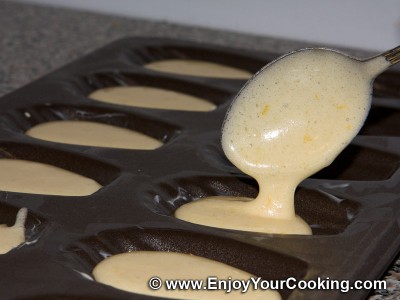 Madeleines Recipe: Step 16