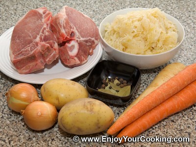 Russian Sauerkraut Soup (Schi) Recipe: Step 1