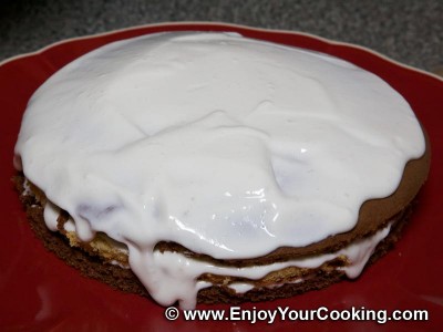 Simple Cake with Sour Cream Frosting Recipe: Step 27