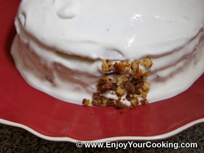 Simple Cake with Sour Cream Frosting Recipe: Step 31