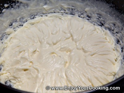 Strawberry Cream Dessert Recipe: Step 8