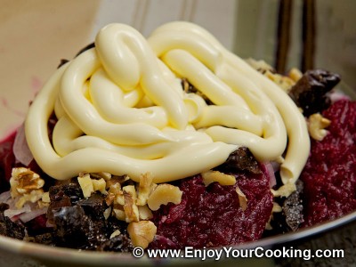 Beet Salad with Prunes and Walnuts Recipe: Step 10