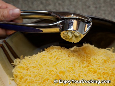 Cheese Balls Appetizer Recipe: Step 3