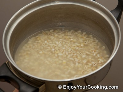 Russian Lenten Mushroom Soup Recipe: Step 2