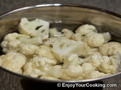 Boiled Cauliflower with White Sauce Recipe: Step 2
