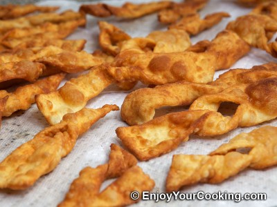 Khrustyky Pastry (Hvorost) Recipe: Step 14