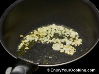 Fry garlic
