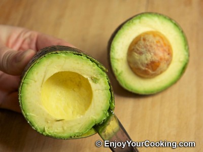 How to Skin Avocado: Step 5