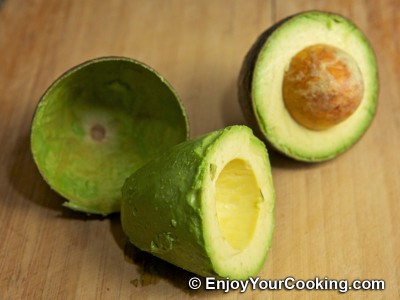 How to Skin Avocado: Step 6
