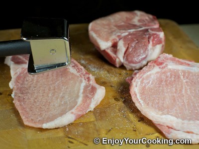 Fried Pork Chops Recipe: Step 2