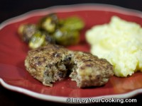 Minced Cutlets Stuffed with Mushrooms Recipe Minced Cutlets Stuffed with Mushrooms