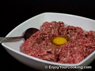 Minced Cutlets Stuffed with Mushrooms Recipe: Step 7