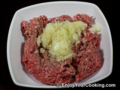 Minced Cutlets Stuffed with Mushrooms Recipe: Step 8