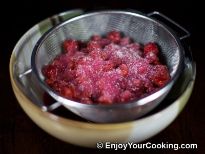 Ukrainian Sour Cherry Dumplings (Varenyky z Vyshniamy) Recipe: Step 2
