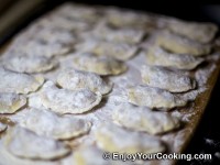 Repeat with rest of the the dough and filling