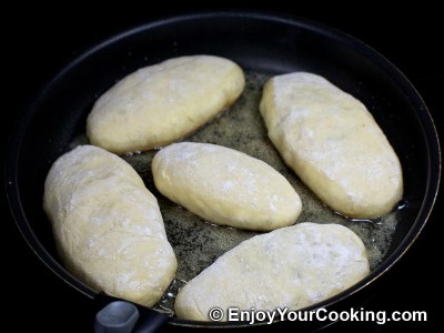 Russian Fried Pies with Meat and Rice Stuffing Recipe: Step 7
