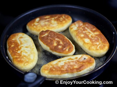 Russian Fried Pies with Meat and Rice Stuffing Recipe: Step 8
