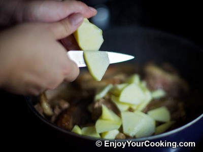 Duck Meat Stewed with Apples Recipe: Step 8