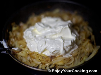 Cabbage Rolls in Sour Cream Sauce Recipe: Step 9