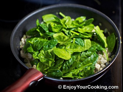 Chicken Lasagna with Spinach and Fresh Cheese Recipe: Step 5