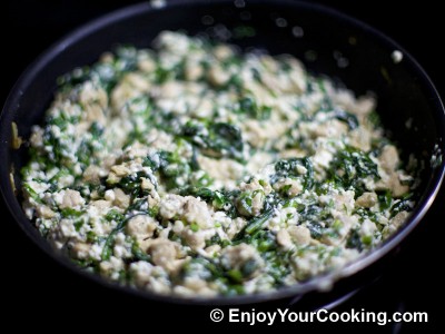 Chicken Lasagna with Spinach and Fresh Cheese Recipe: Step 8