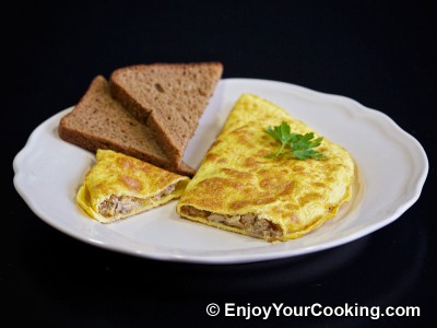 Omelette Stuffed with Mushrooms and Onions Recipe: Step 16