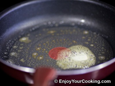 Omelette Stuffed with Mushrooms and Onions Recipe: Step 8