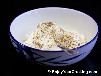 Sour Cream and Garlic Dip Recipe: Step 2