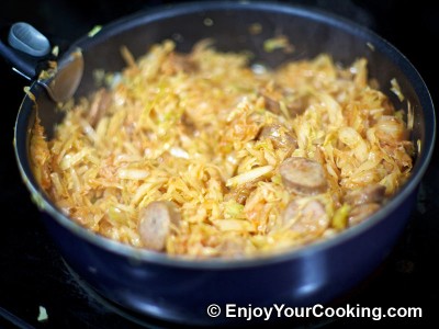 Cabbage Braised with Bratwurst Recipe: Step 7