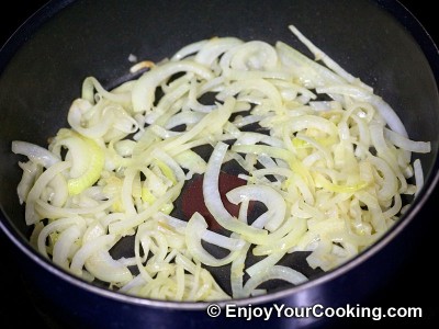 Chicken Liver with Mushrooms and Sour Cream Recipe: Step 2