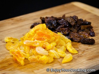 Curry Chicken with Prunes and Dried Apricots Recipe: Step 8