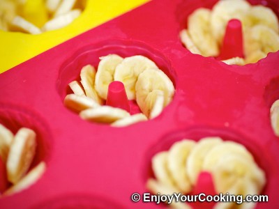 White Wine Jelly with Bananas Recipe: Step 6b