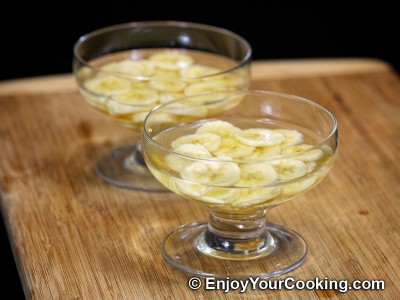 White Wine Jelly with Bananas Recipe: Step 8a