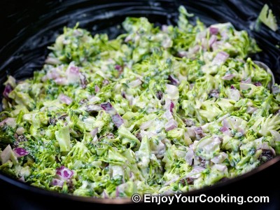 Fresh Broccoli Salad with Raisins and Sunflower Seeds Recipe: Step 8