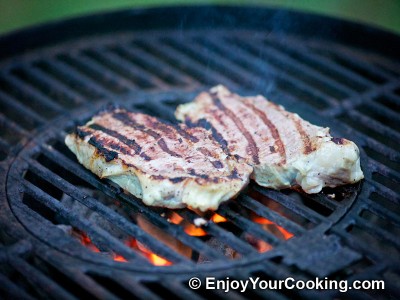 Steaks Marinated in Onion Juice Recipe: Step 11