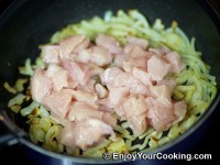 Pasta with Chicken and Mushroom Sauce Recipe: Step 3a