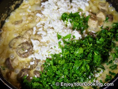 Pasta with Chicken and Mushroom Sauce Recipe: Step 9