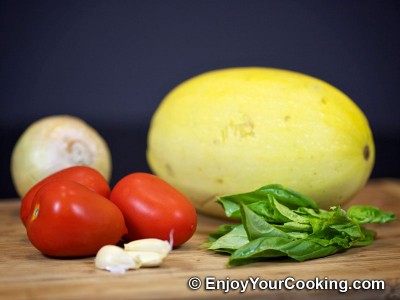 Roasted Spaghetti Squash with Tomato Basil Sauce  Recipe: Step 1