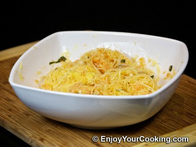 Roasted Spaghetti Squash with Tomato Basil Sauce Recipe: Step 12