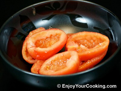 Roasted Spaghetti Squash with Tomato Basil Sauce  Recipe: Step 6