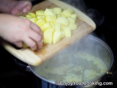 Salmon and Potato Chowder with Cream Recipe: Step 5