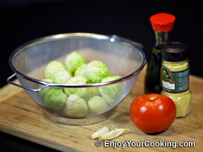 Brussels Sprouts in Tomato and Soy Sauce Recipe: Step 1