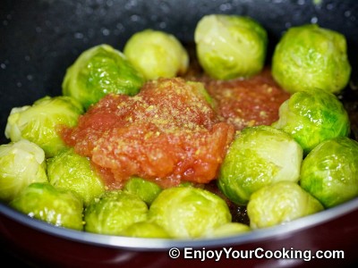 Brussels Sprouts in Tomato and Soy Sauce Recipe: Step 10