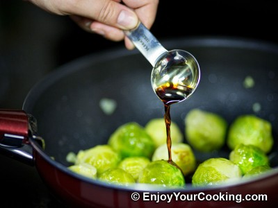 Brussels Sprouts in Tomato and Soy Sauce Recipe: Step 8