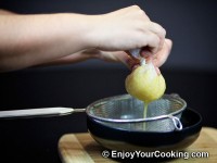 Pull cheesecloth ends together